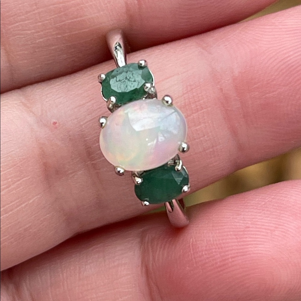 NWT Natural Opal & Natural Emerald Ring 925 Sterling Silver Size 10 - Picture 12 of 14